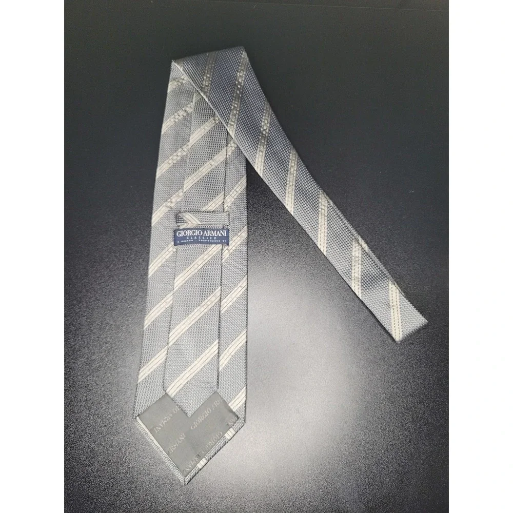 Vintage Giorgio Armani Classico Tie Grey Stripe 100% Silk Handmade Italy